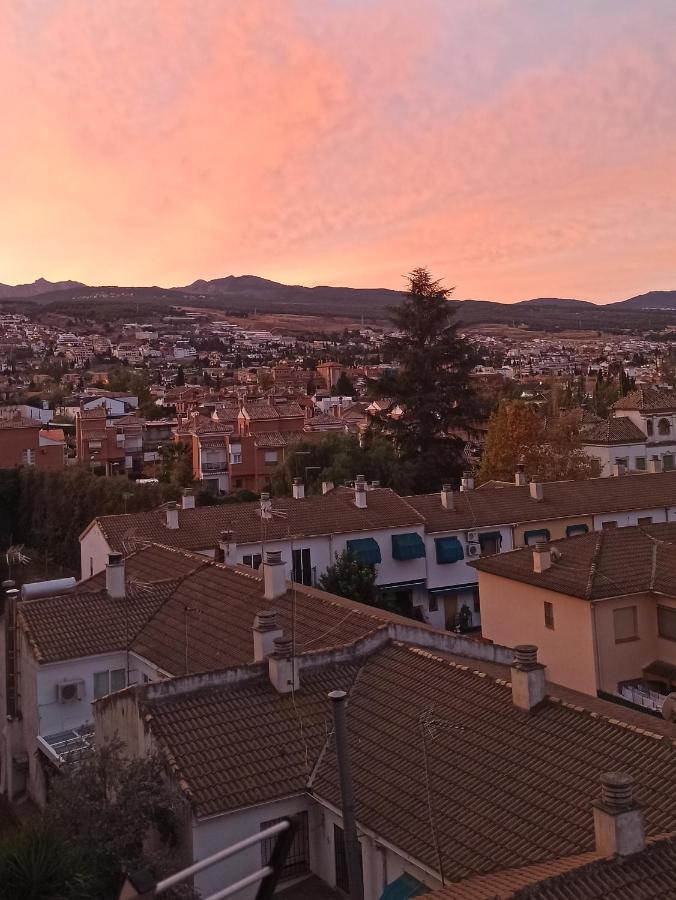 Piso Turistico Huetor Vegaアパートメント エクステリア 写真
